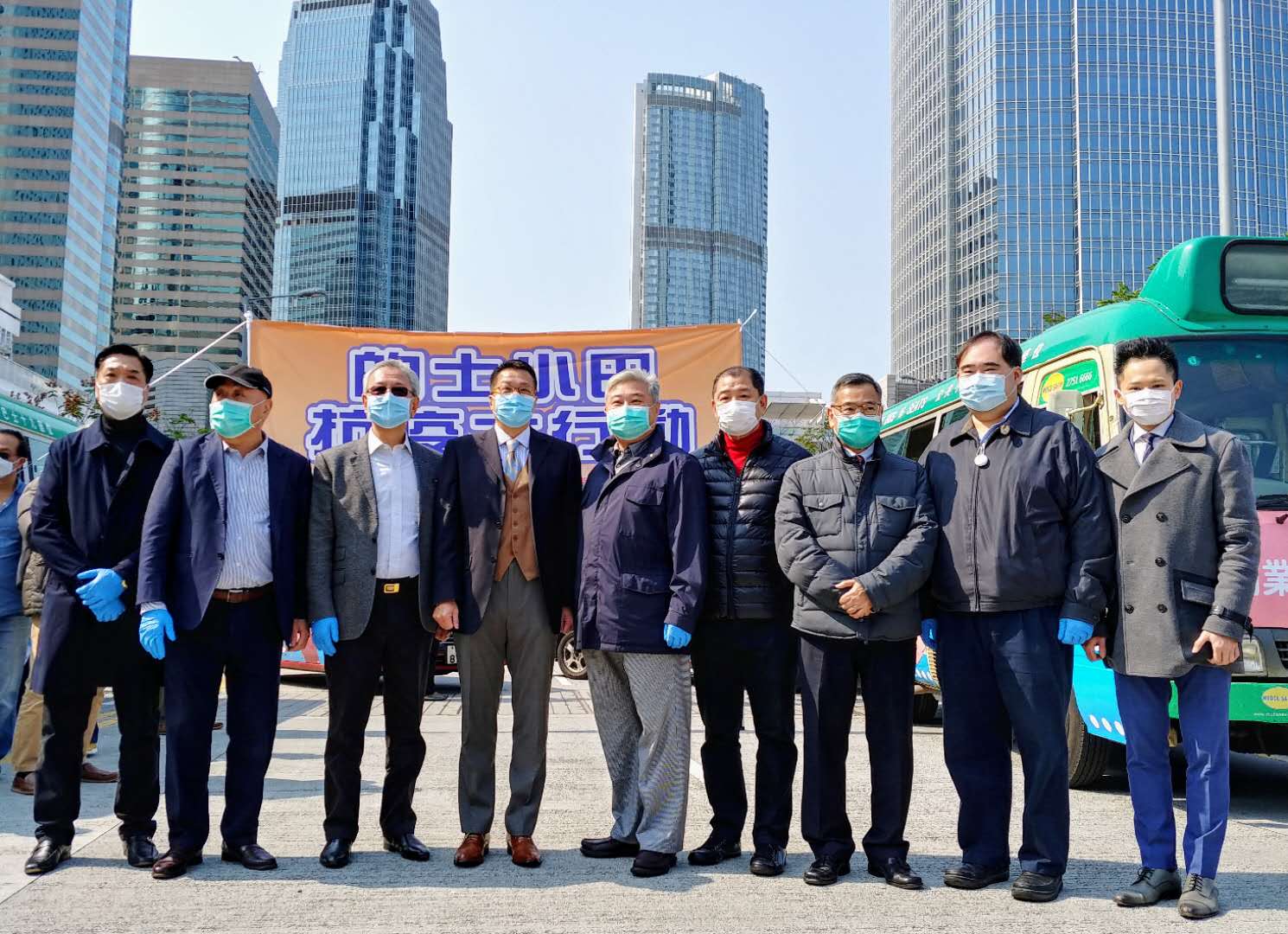 抗疫圖片小巴2.jpg 抗疫圖片小巴2.jpg